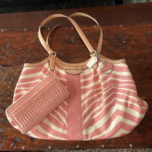 Coach tote & Wallet